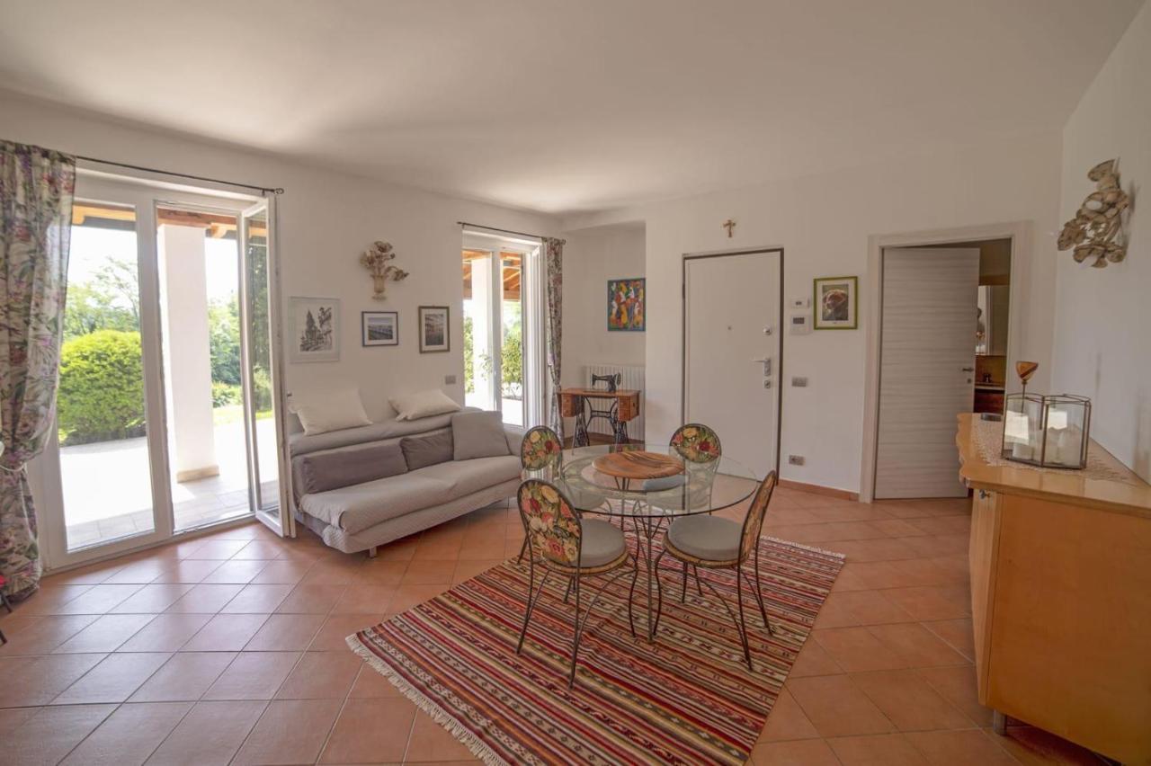 Casa Vacanze Al Capriano Appartamento Mora Cantello Exteriör bild